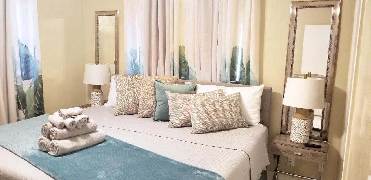 Glam 2 Bedroom Apartment Close To Nsu In Cooper City Extérieur photo