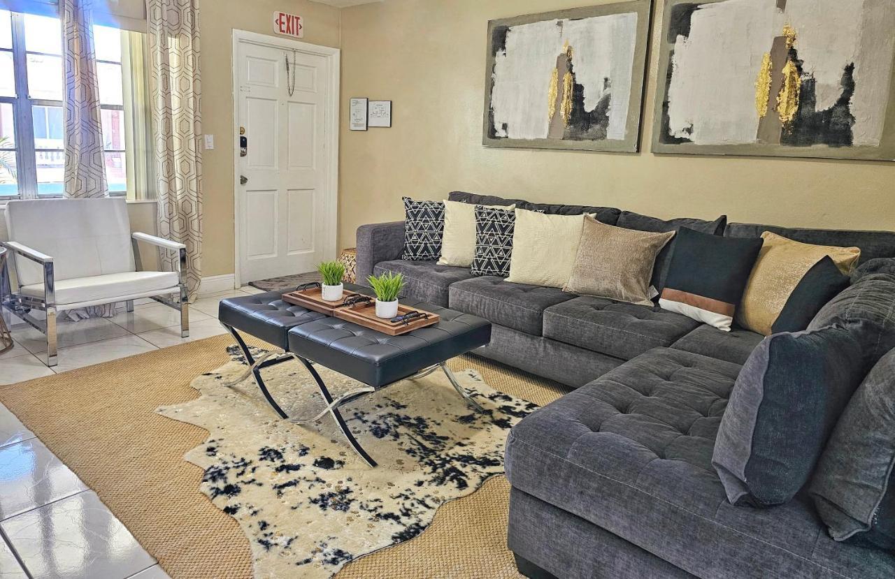 Glam 2 Bedroom Apartment Close To Nsu In Cooper City Extérieur photo